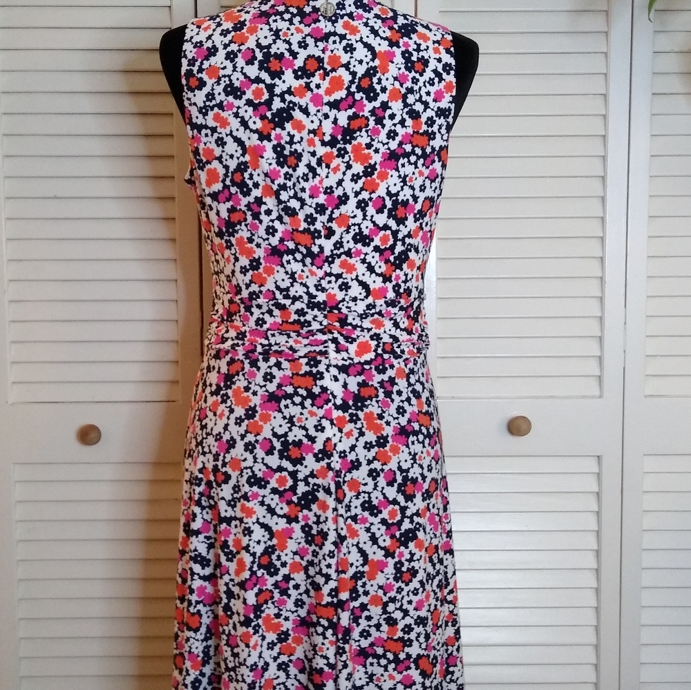 Tommy Hilfiger Floral Wrap Dress Sleeveless V-Neck Fit & Flare Pink Orange Sz 6 - Picture 5 of 12